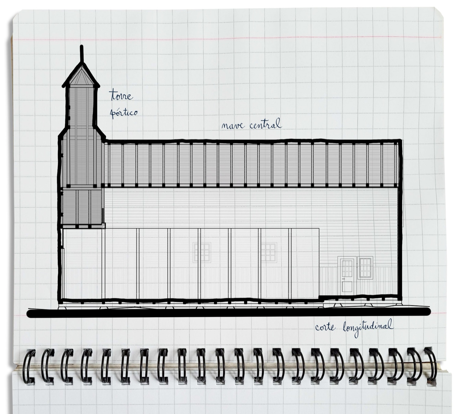 Plano esquemático de un edificio con la torre parroquial, nave central y corte longitudinal, dibujado en papel cuadriculado