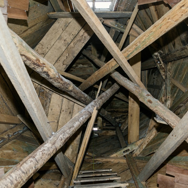 La estructura — Huyar Bajo