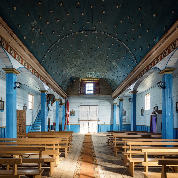 El coro de la iglesia de Apiao, Chiloé