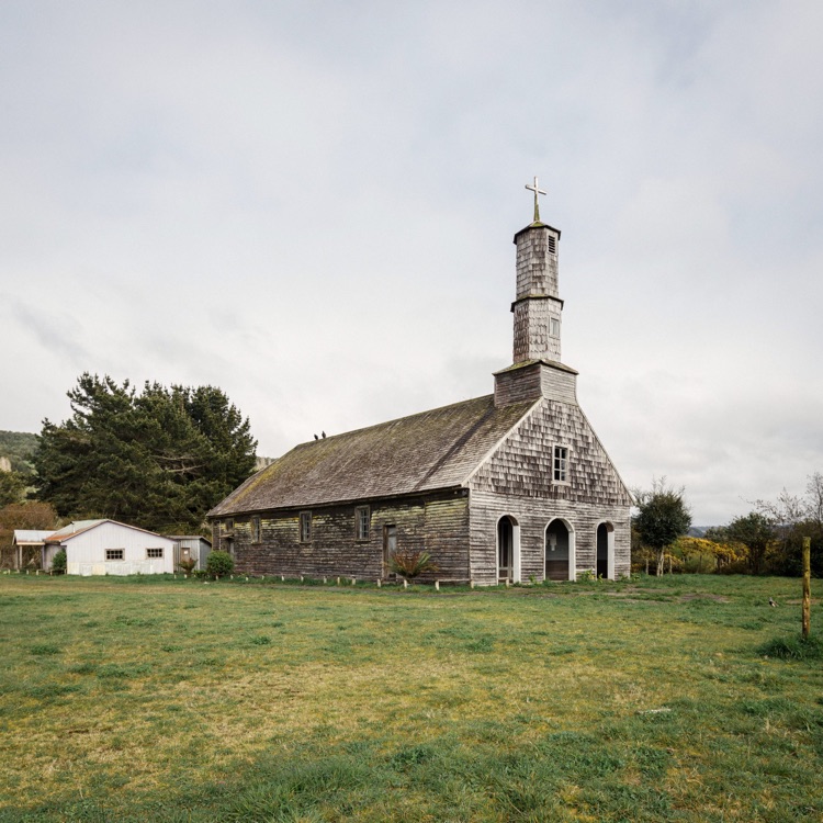 La volumetría de la iglesia de Compu, Chiloé