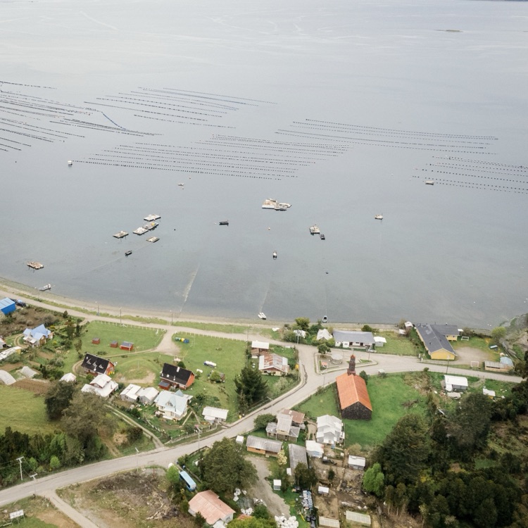 El paisaje de la iglesia de Lincay, Chiloé