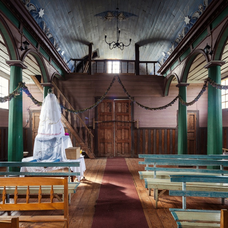 El coro de la iglesia de Puchilco, Chiloé