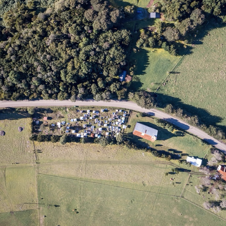 El conjunto de la iglesia de Teupa, Chiloé